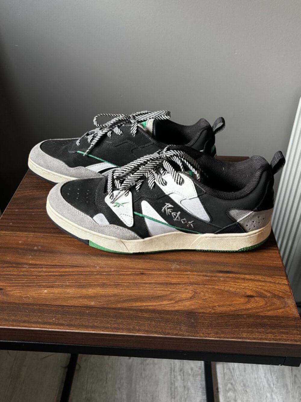 Reebok BB4000